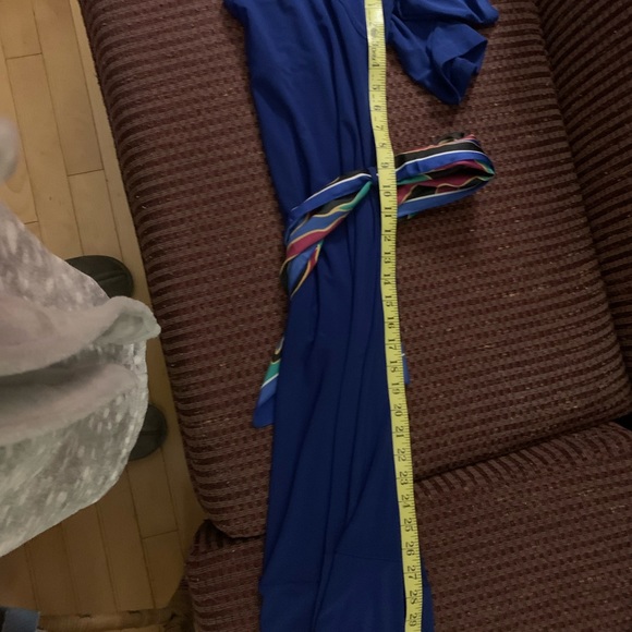 COPY - Nina Leonard with colorful scarf L - Picture 12 of 15